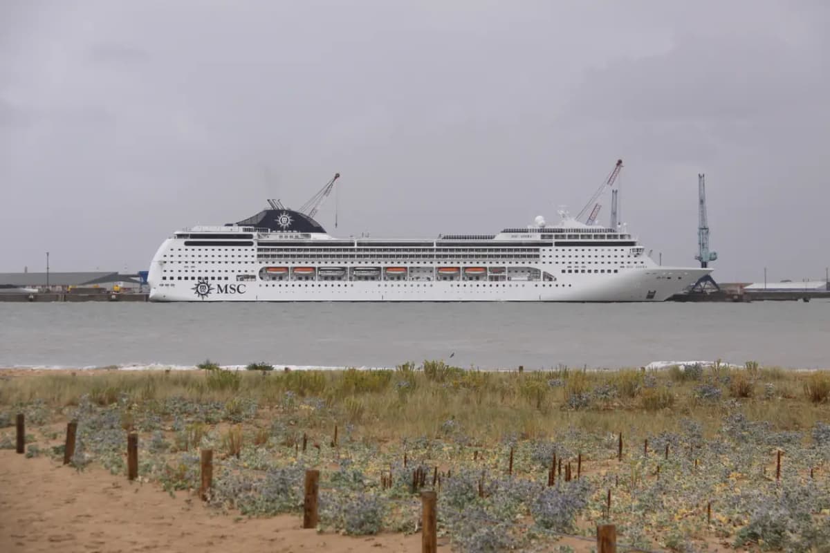 Le paquebot MSC Opera.