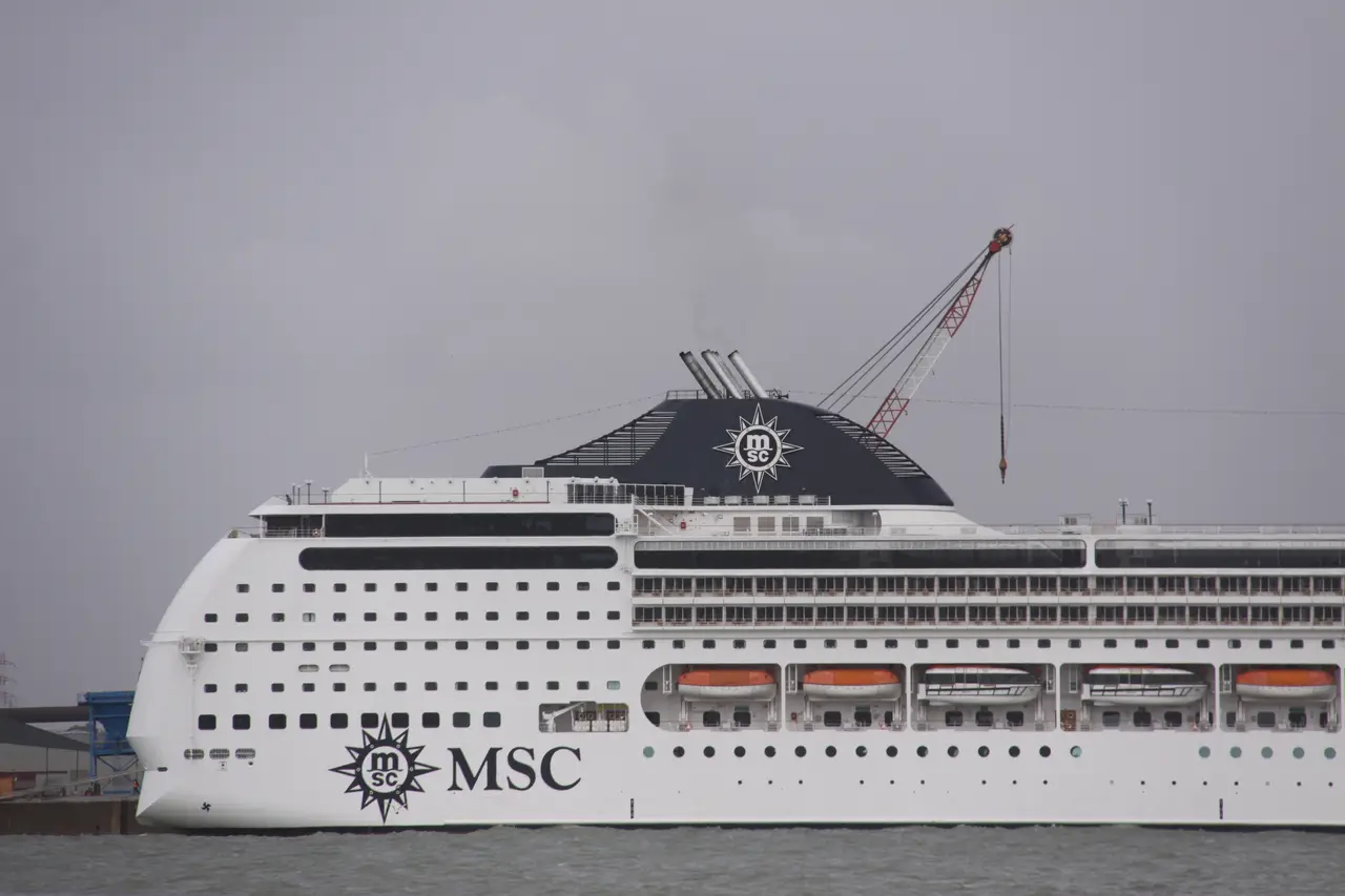 Le paquebot MSC Opera.