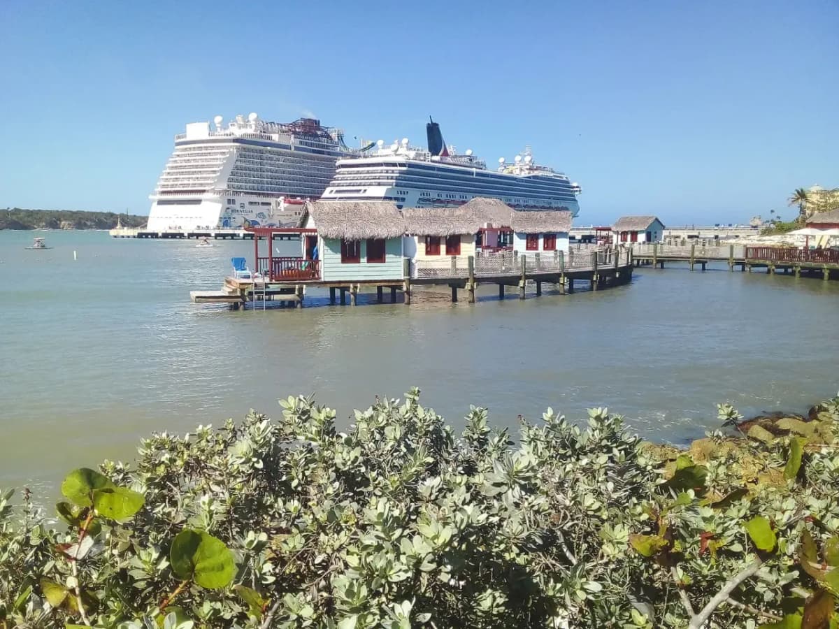 Le terminal de croisière d’Amber Cove.