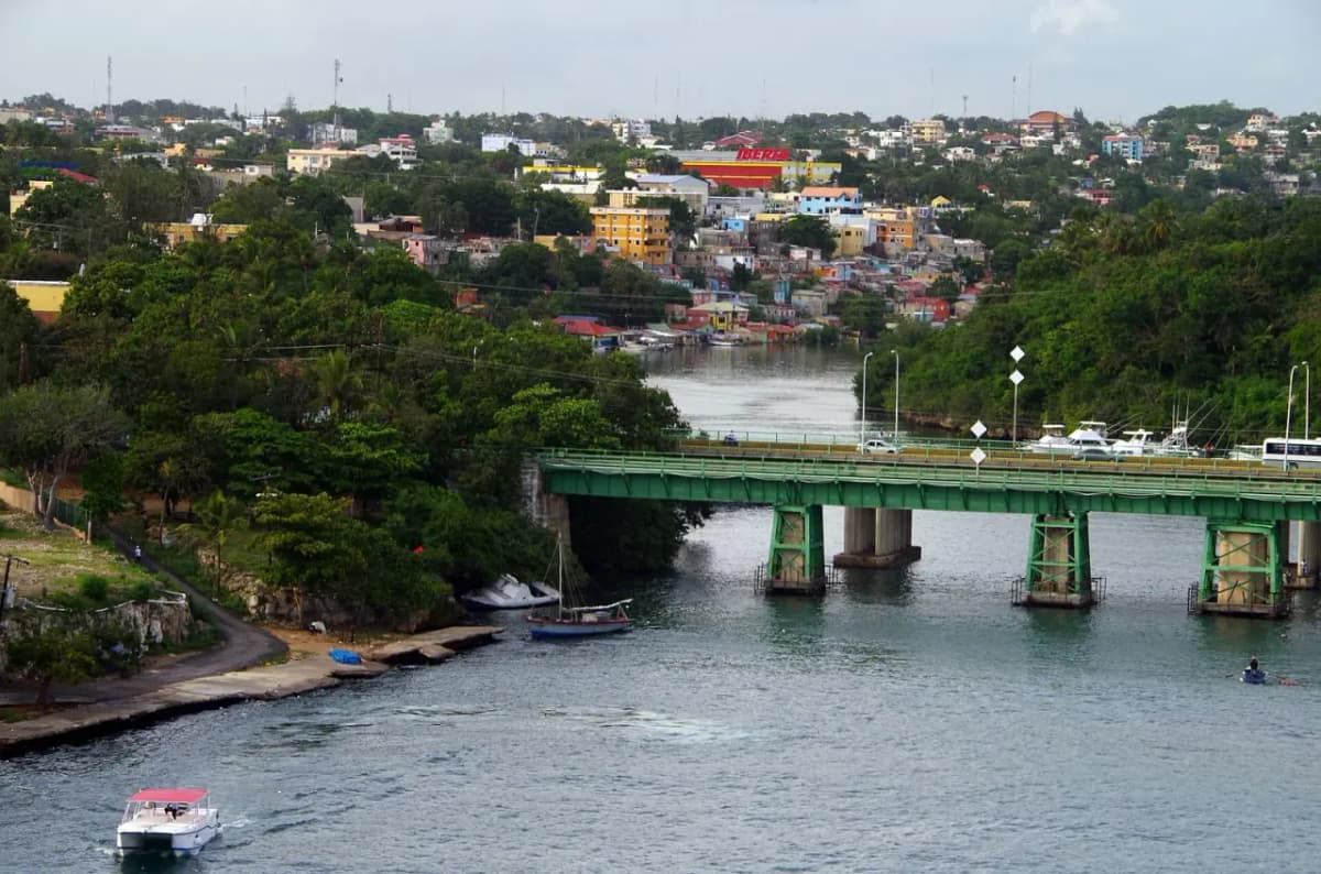 La Romana vue depuis le terminal de croisière.